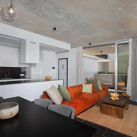 Bridge House 301-3br Penthouse Апартаменты *