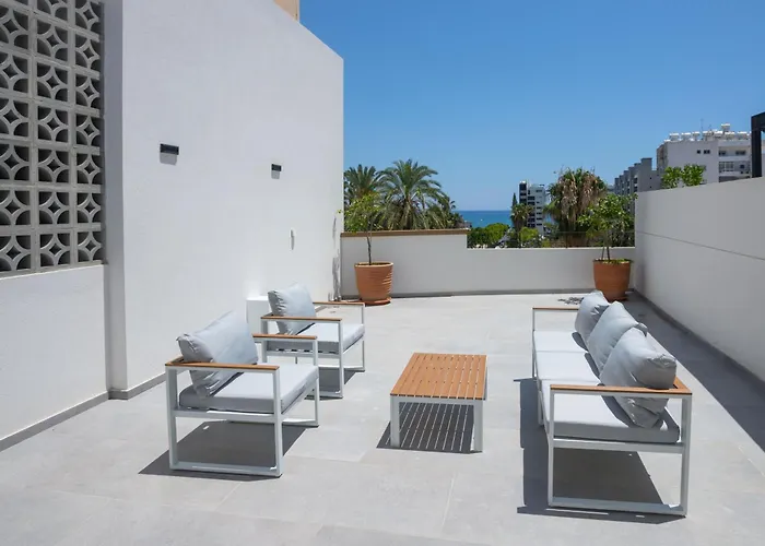 Bridge House 301-3br Penthouse *