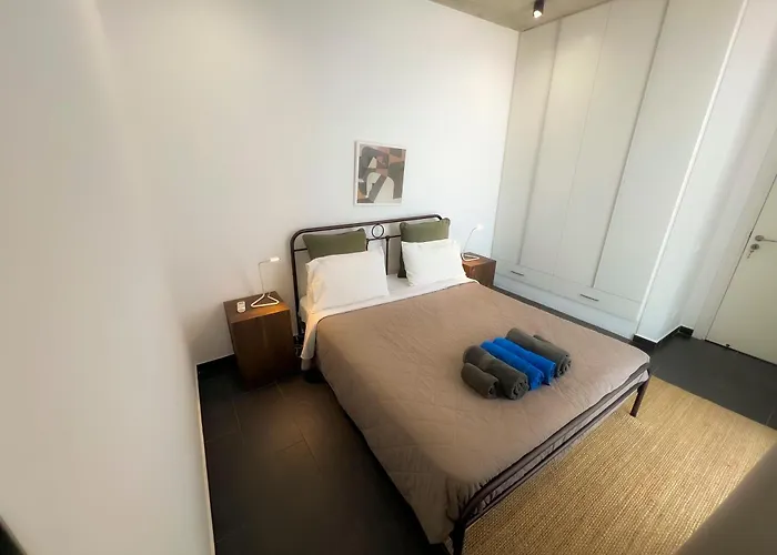 Bridge House 301-3br Penthouse